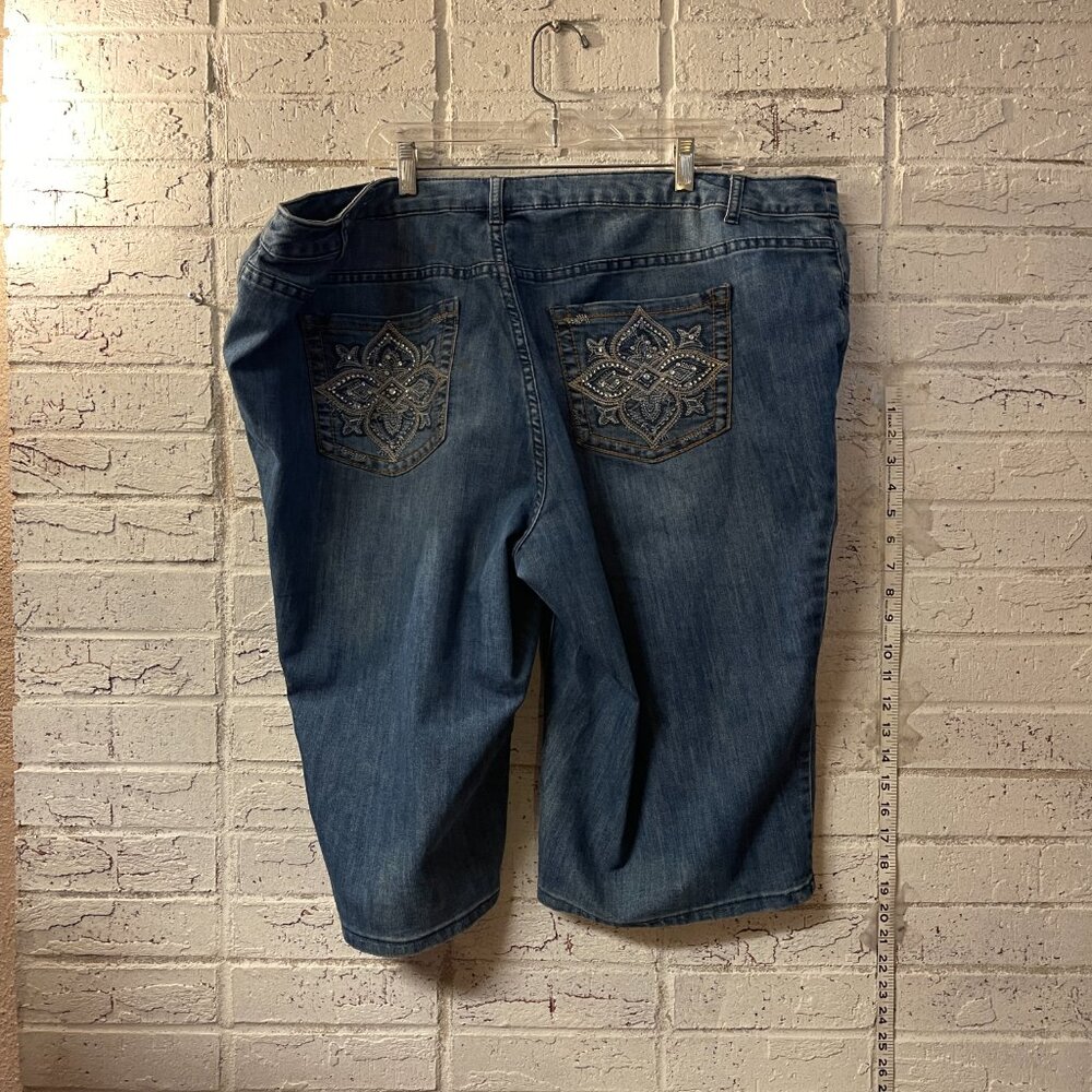 CJ Banks Denim Bermuda Shorts with Embellished Pockets – Size 24W - Picture 5 of 11
